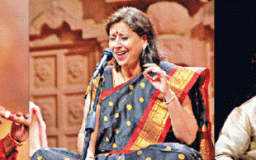 বেঙ্গল উচ্চাঙ্গসংগীত উৎসব ২০১৬ - প্রথম রাতেই আশিস খাঁর সরোদ