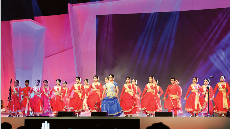CLASSICAL MUSIC FEST Munmun, team enthral audience with Kathak dance