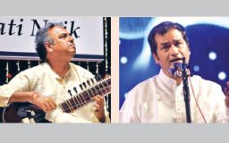 Sanjoy, Uday come to delight 3rd night