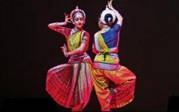 বেঙ্গল উচ্চাঙ্গ সংগীত উৎ​সব ২০১৬  রবীন্দ্রনাথের গানে ওডিশি নৃত্য