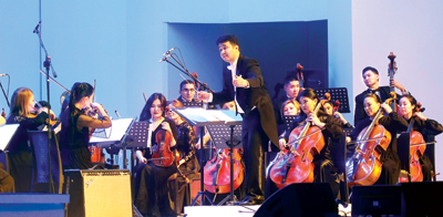 সুরের স্রোতধারায় শহরে প্রাণের স্পন্দন